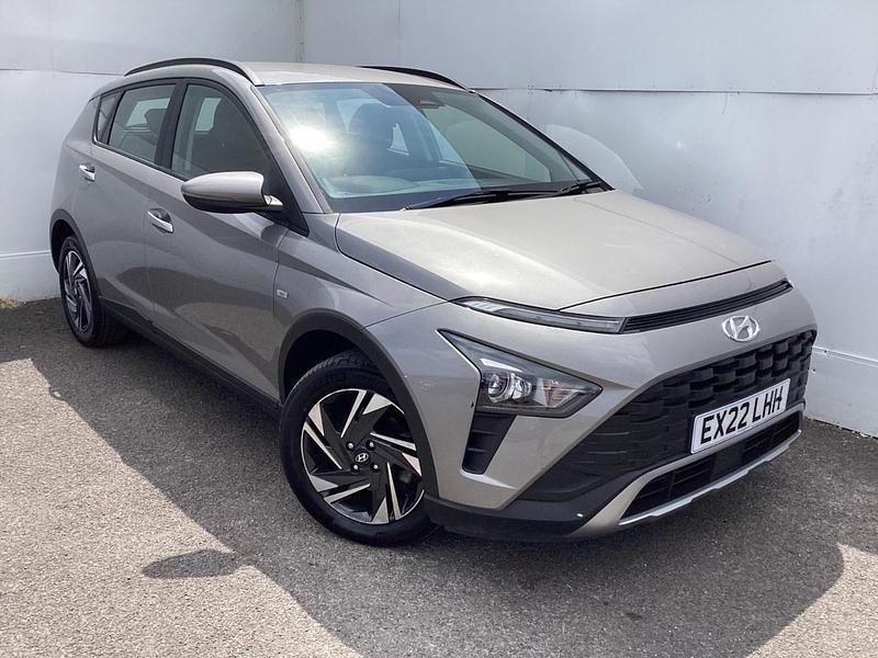 Bronze Used 2022 Hyundai Bayon SE SUV | £13,690 (Good price) - Image 1/4