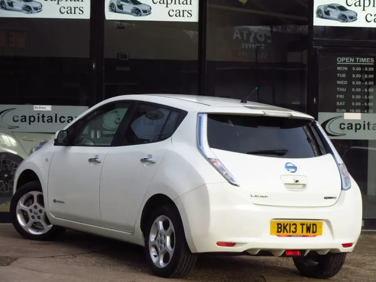 Usado Nissan Leaf 80 kW (109 CV) 2013 Blanco Utilitario