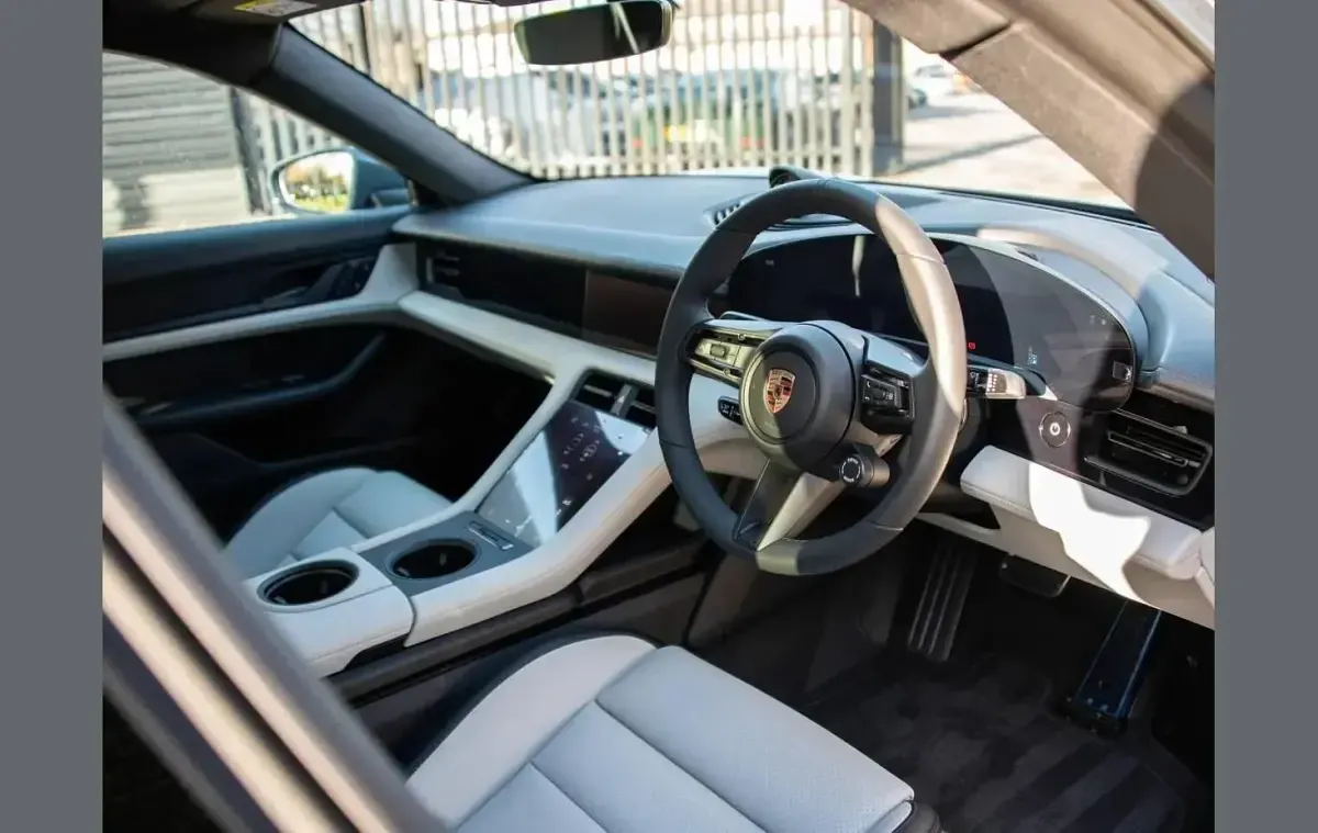 Used Porsche Taycan Sport 319 kW (435 HP) 2026 Blue Sedan