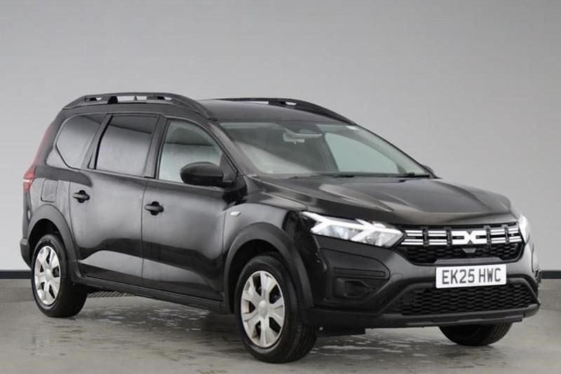 Used Dacia Jogger Essentiel 109 HP (80 kW) 2025 Black MPV
