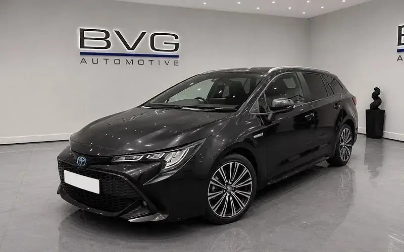 Used Toyota Corolla Design 122 HP (89 kW) 2020 Estate