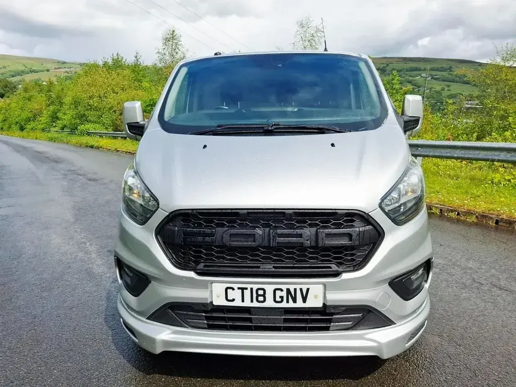 Used Ford Transit Custom Trend 105 HP (77 kW) 2018 Silver Van