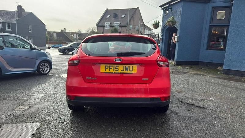 Used Ford Focus Titanium 2015 Red Hatchback