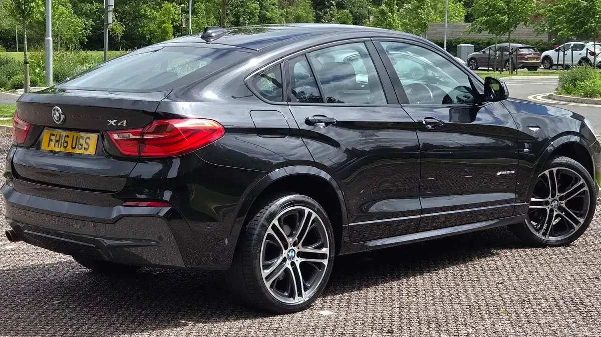 Used BMW X4 M Sport 190 HP (139 kW) 2016 Black SUV