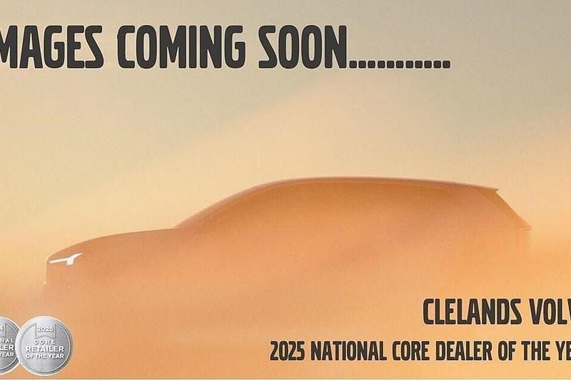 Used Volvo XC60 R-Design 190 HP (139 kW) 2017 Red SUV