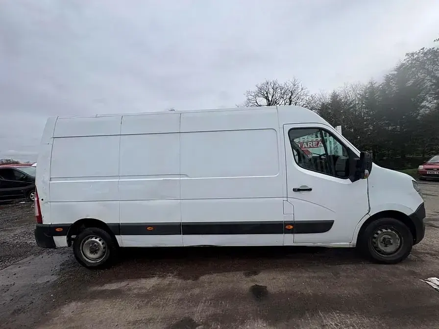 Gebraucht Nissan NV400 Acenta 135 PS (99 kW) 2020 Weiß Van