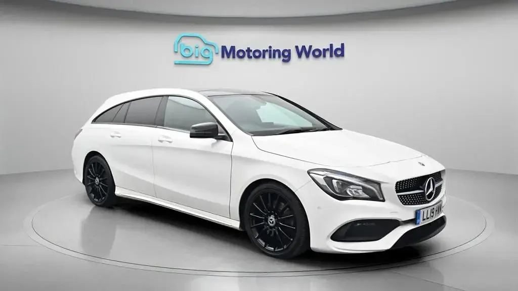 Used Mercedes CLA220 Shooting Brake AMG line 170 HP (125 kW) 2019 Estate