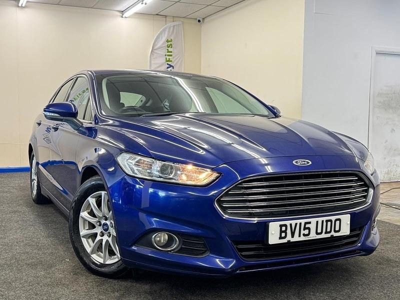 Blue Used 2015 Ford Mondeo Zetec Hatchback | £4,495 (Good price) - Image 1/4