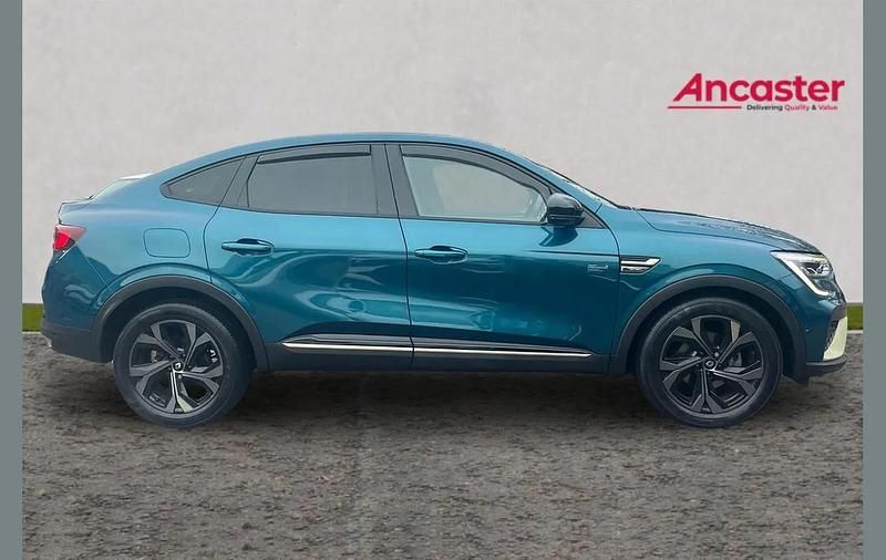 Used Renault Arkana Engineered 142 HP (104 kW) 2023 Blue SUV