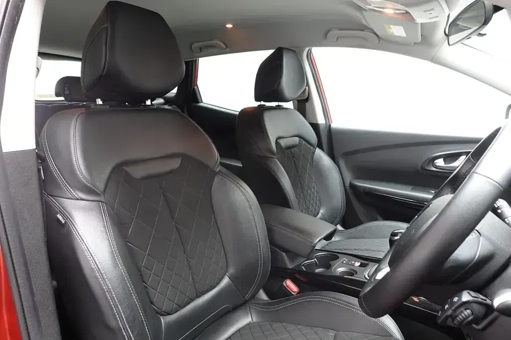 Gebraucht Renault Kadjar Iconic 160 PS (117 kW) 2020 Rot SUV