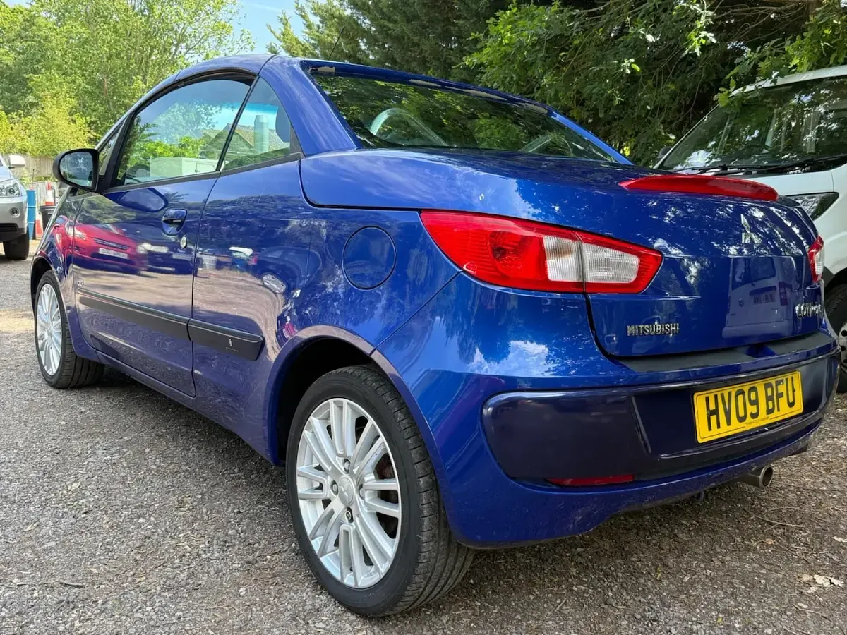Used Mitsubishi Colt 150 HP (110 kW) 2009 Blue Hatchback