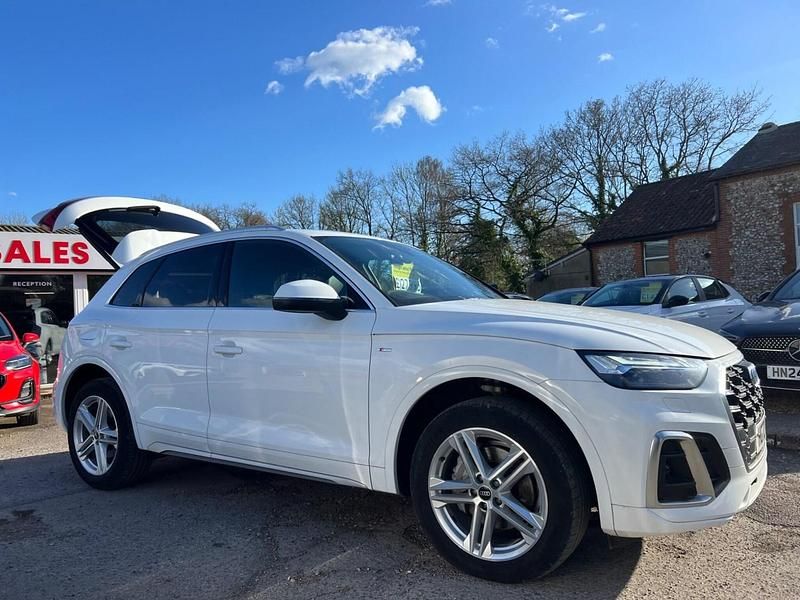 Used Audi Q5 S-Line 204 HP (150 kW) 2022 White SUV