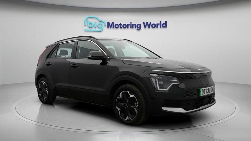 Used Kia e-Niro 147 kW (201 HP) 2024 Black SUV