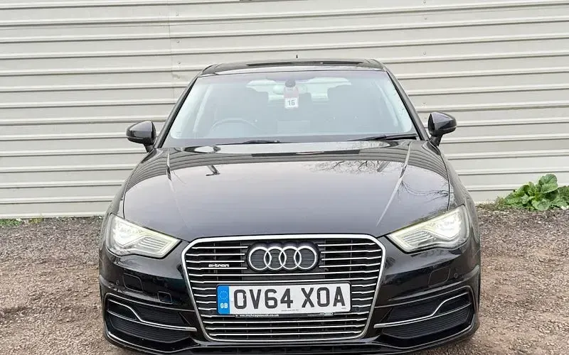 Begagnad Audi A3 e-tron Design 204 HK (150 kW) 2016 Halvkombi