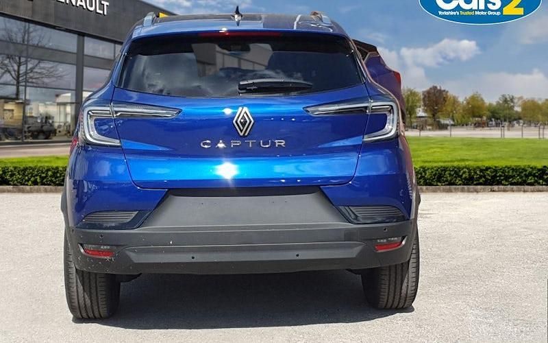 Neu Renault Captur Techno 91 PS (66 kW) 2025 Blau SUV