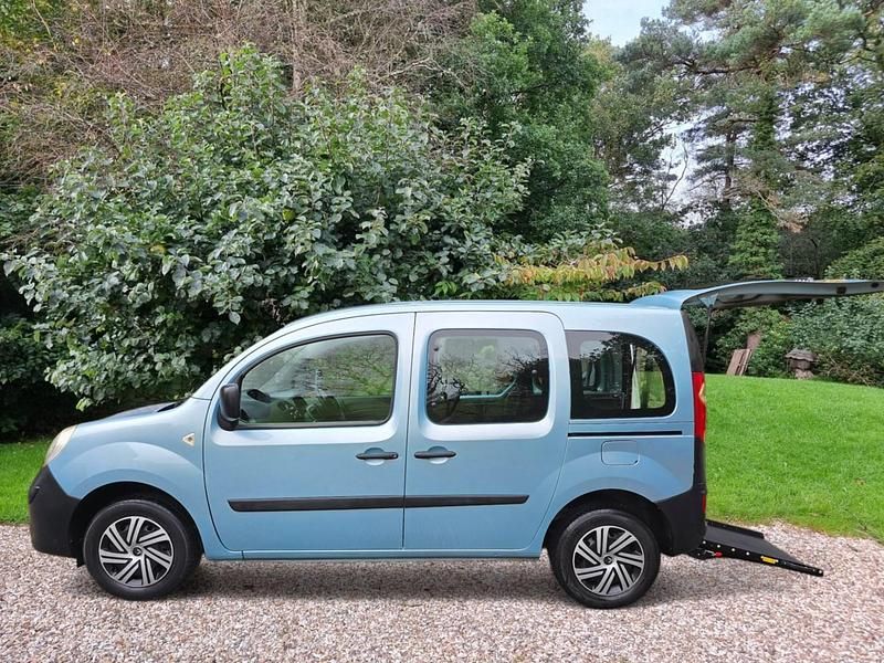 Usado Renault Kangoo 2010 Azul