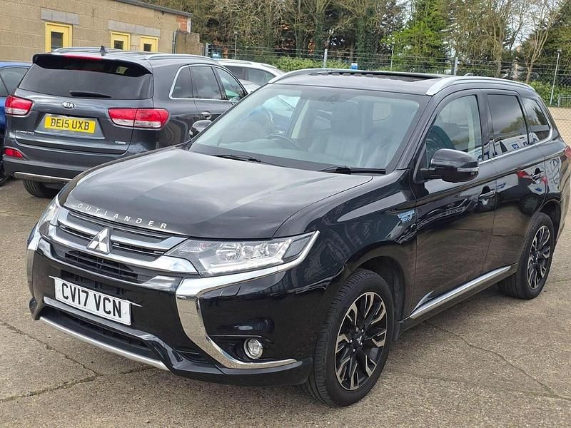 Used Mitsubishi Outlander P-HEV 2017 Black SUV