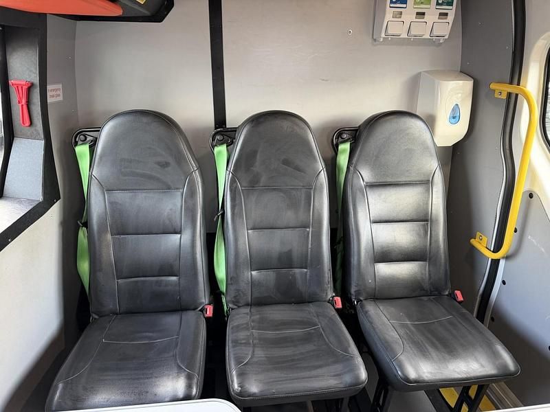 Used Vauxhall Movano 130 HP (95 kW) 2019 White MPV