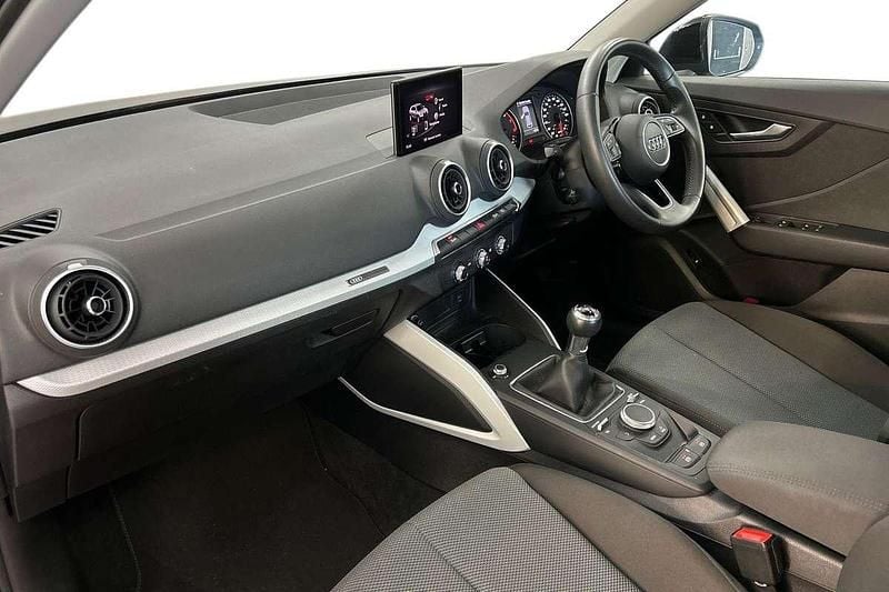 Image 2/4