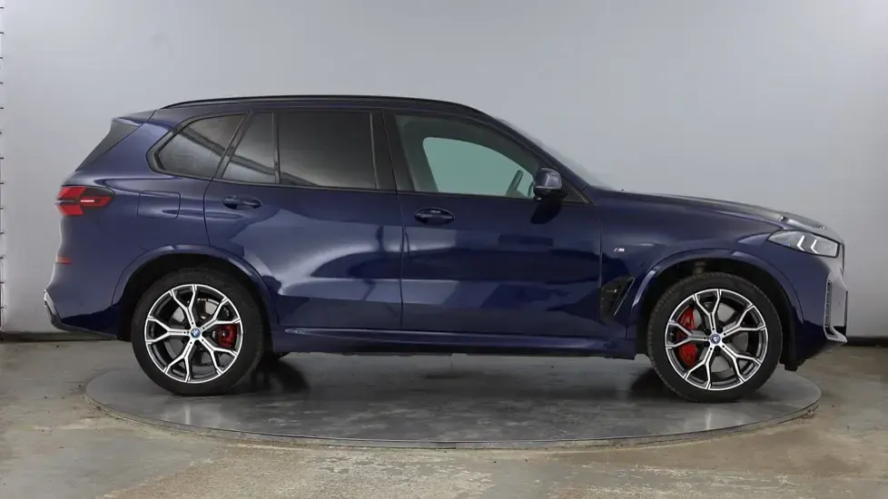Used BMW X5 M Sport 489 HP (359 kW) 2023 Blue SUV