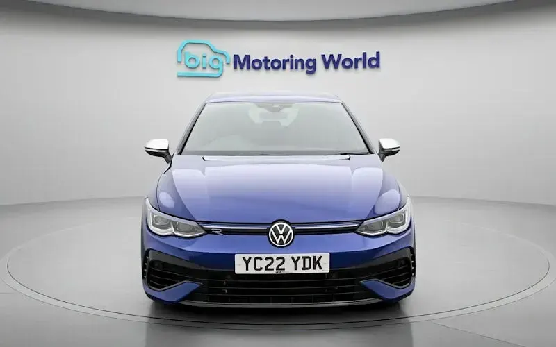 Second-hand VW Golf VIII R 320 CP (235 kW) 2024 Hatchback