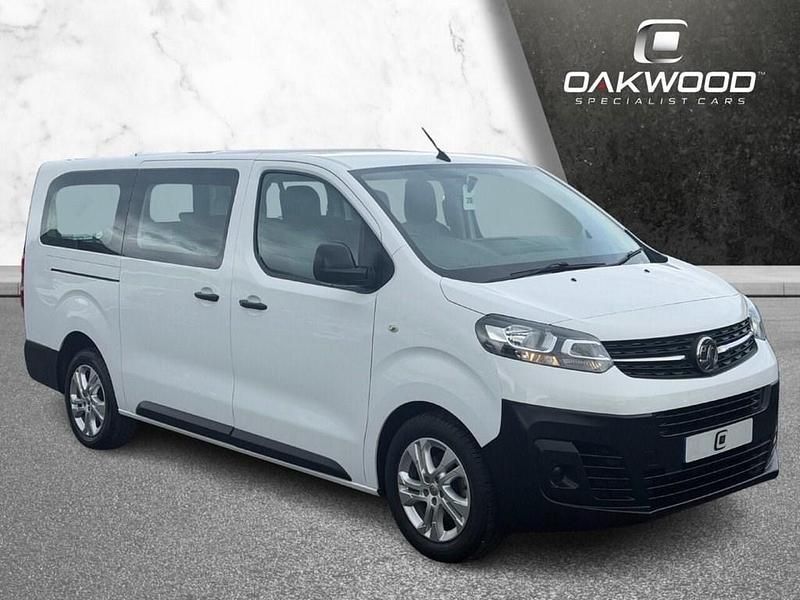 Used Vauxhall Vivaro Edition 120 HP (88 kW) 2020 White MPV