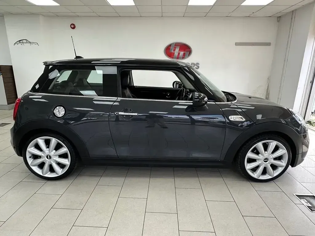 Used Mini Cooper S Hatch 192 HP (141 kW) 2018 Grey Hatchback