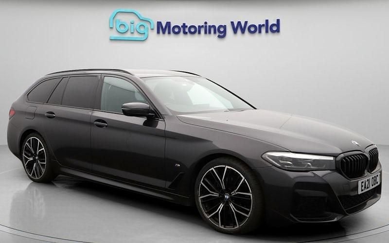 Used 2024 BMW 520 M Sport Estate | £27,000 (Super price) - Image 1/4