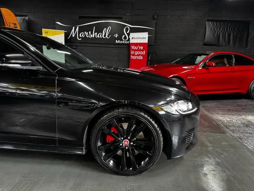 Used Jaguar XF Sportbrake S 300 HP (220 kW) 2019 Black Estate