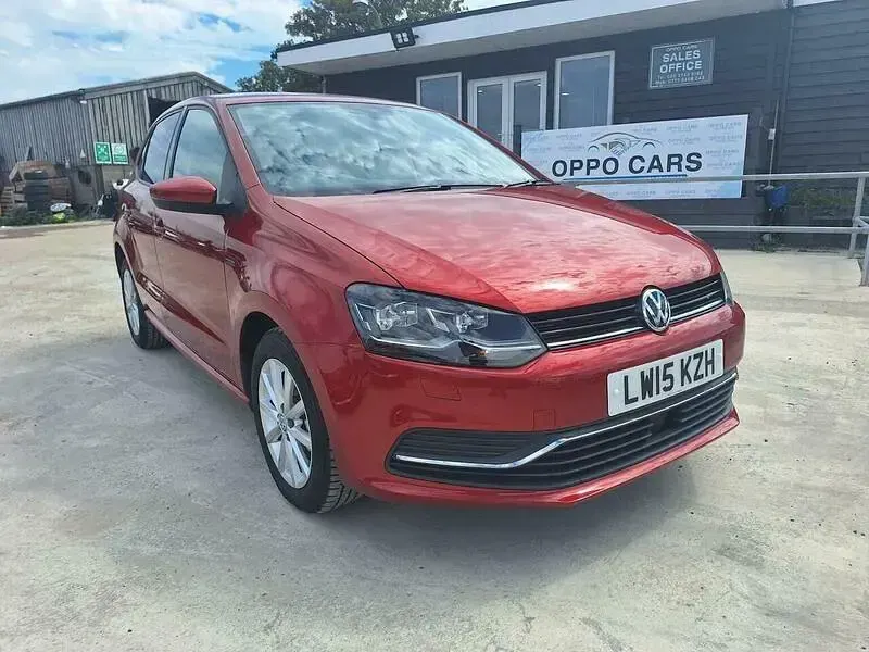 Used VW Polo Edition 2015 Red