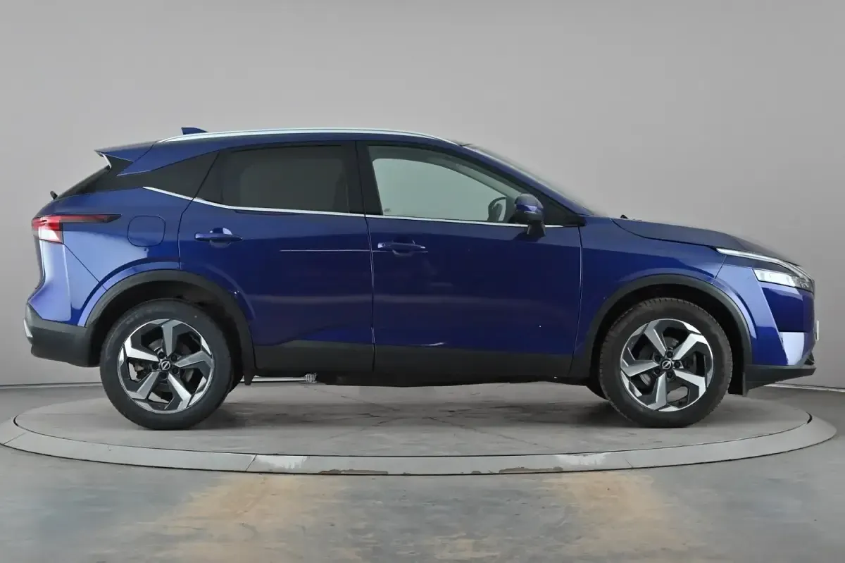 Used Nissan Qashqai N-Connecta 158 HP (116 kW) 2023 Blue SUV