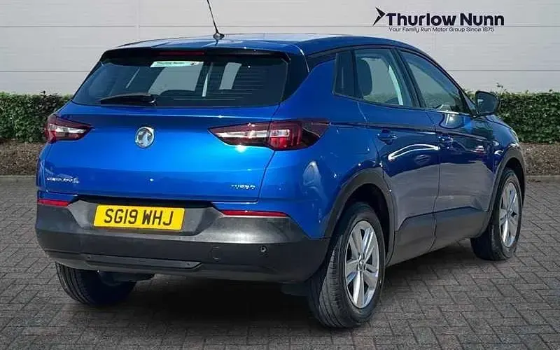 Used Vauxhall Grandland X S 131 HP (96 kW) 2019 Blue SUV