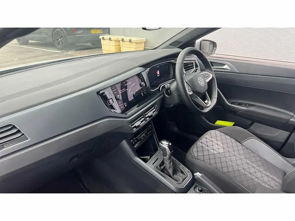Used VW Polo R-line 115 HP (84 kW) 2025 Silver Hatchback