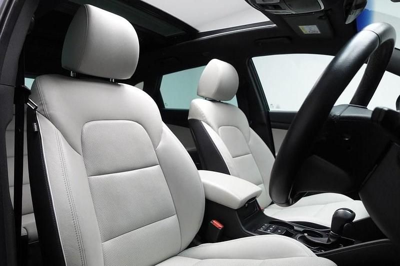 Used Hyundai Tucson Premium SE 136 HP (100 kW) 2020 Grey SUV