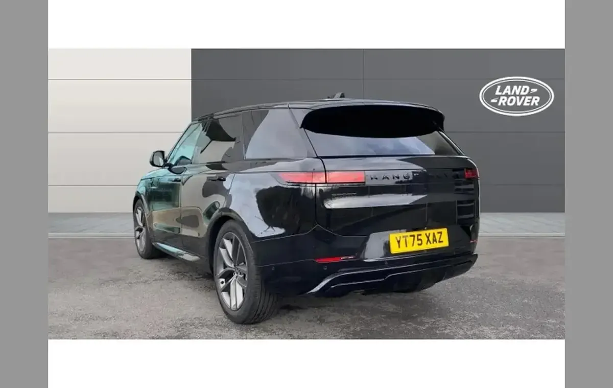 Used Land Rover Range Rover Sport SE Dynamic 296 HP (217 kW) 2025 Black SUV