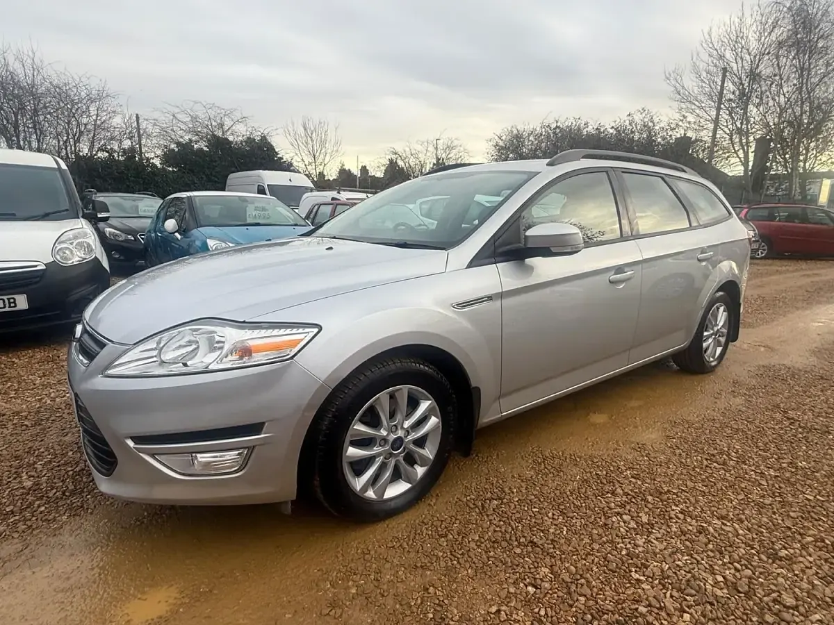 Used Ford Mondeo Zetec 163 HP (119 kW) 2012 Silver Estate