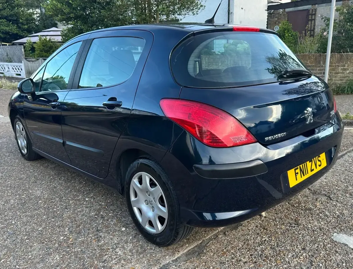 Used Peugeot 308 S 2011 Blue Hatchback