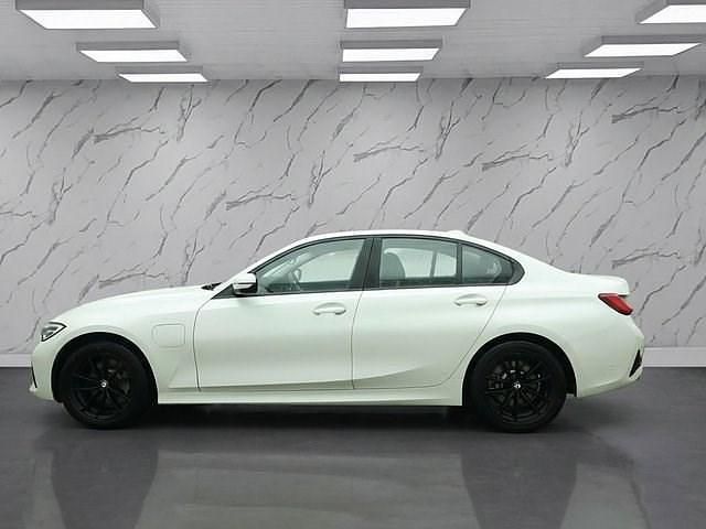 Used BMW 330 Impressive 292 HP (214 kW) 2020