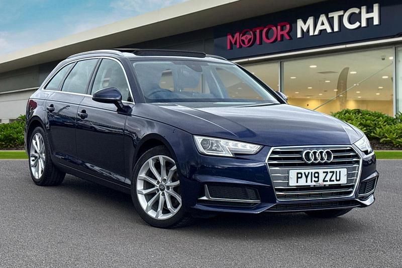 Used Audi A4 Sport 2019 Blue Estate