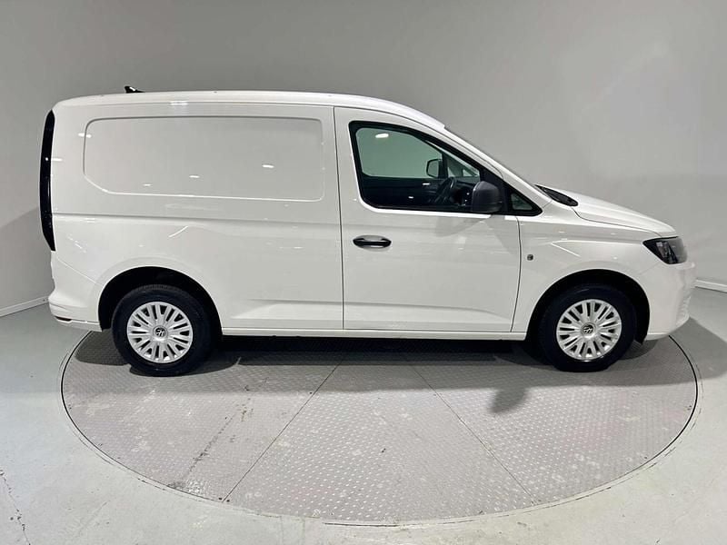 Used VW Caddy 122 HP (89 kW) 2024 White MPV