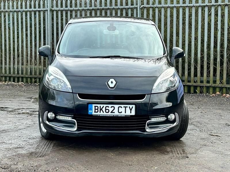 Used Renault Scénic III Dynamique 110 HP (80 kW) 2012 Black MPV