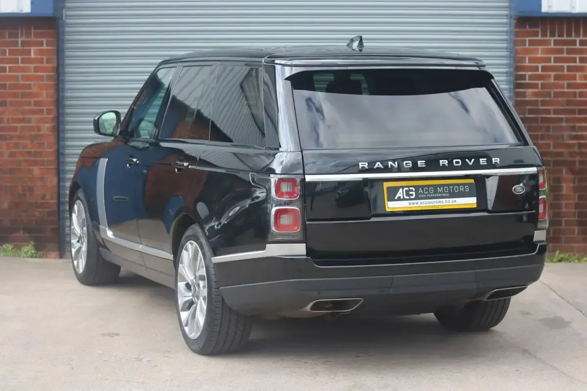 Używany Land Rover Range Rover 404 KM (297 kW) 2020 Czarny SUV
