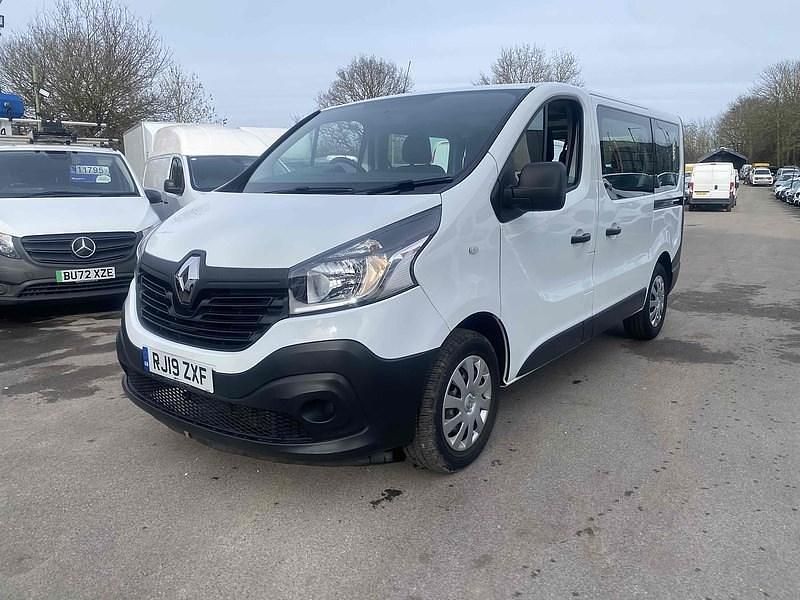Used Renault Trafic Business 2019 White MPV