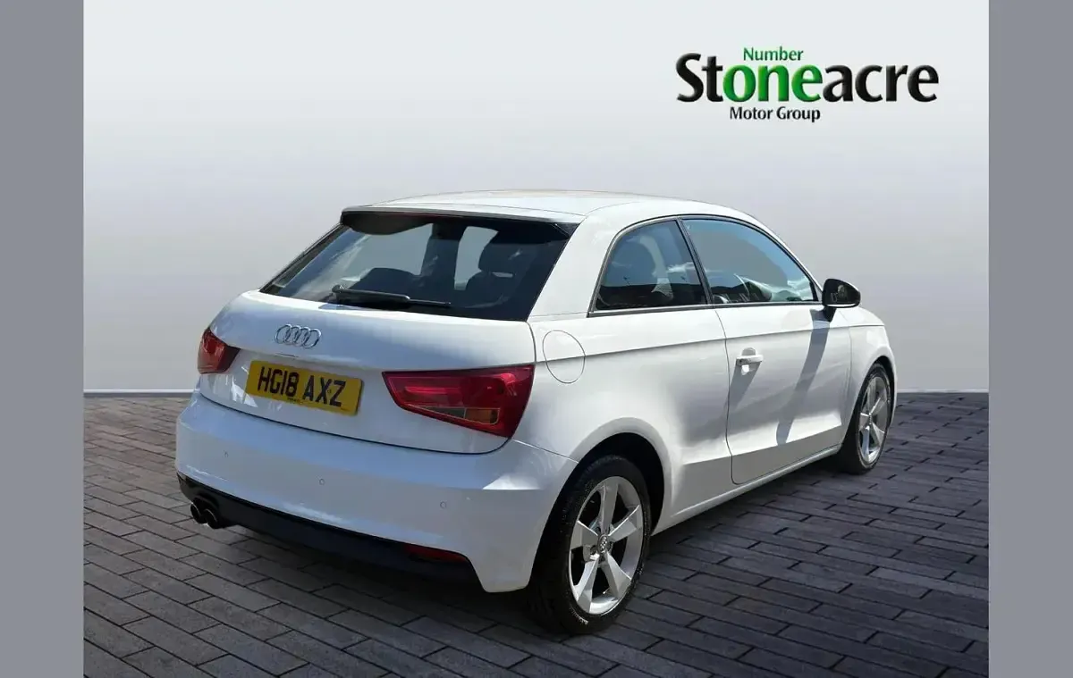 Używany Audi A1 Sport 125 KM (91 kW) 2018 Biały Hatchback