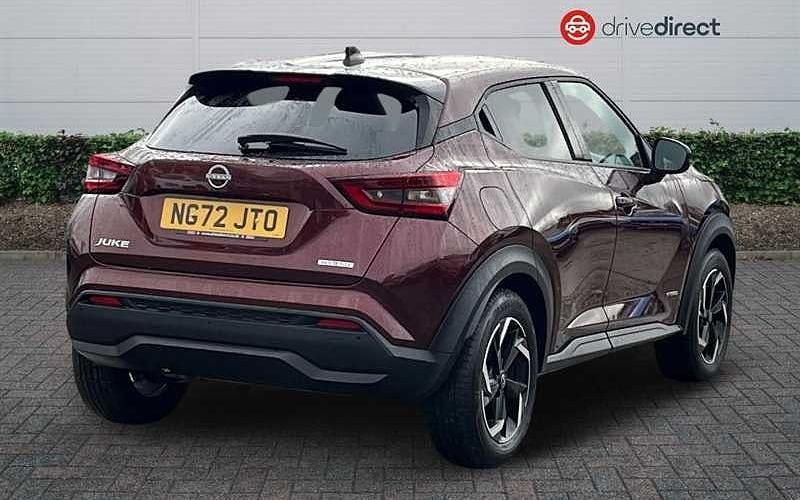 Used Nissan Juke N-Connecta 143 HP (105 kW) 2023 Red SUV