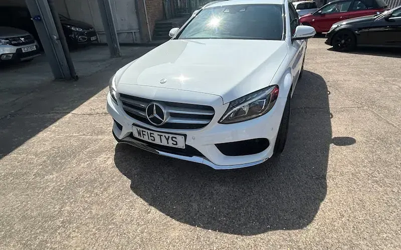 Used Mercedes C220 AMG line 170 HP (125 kW) 2015 White Estate
