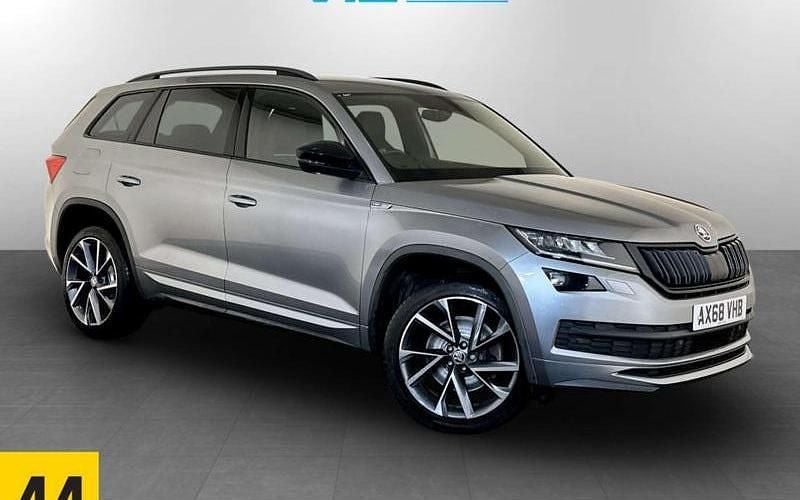 Used 2021 Skoda Kodiaq SportLine SUV | £17,995 (Good price) - Image 1/2