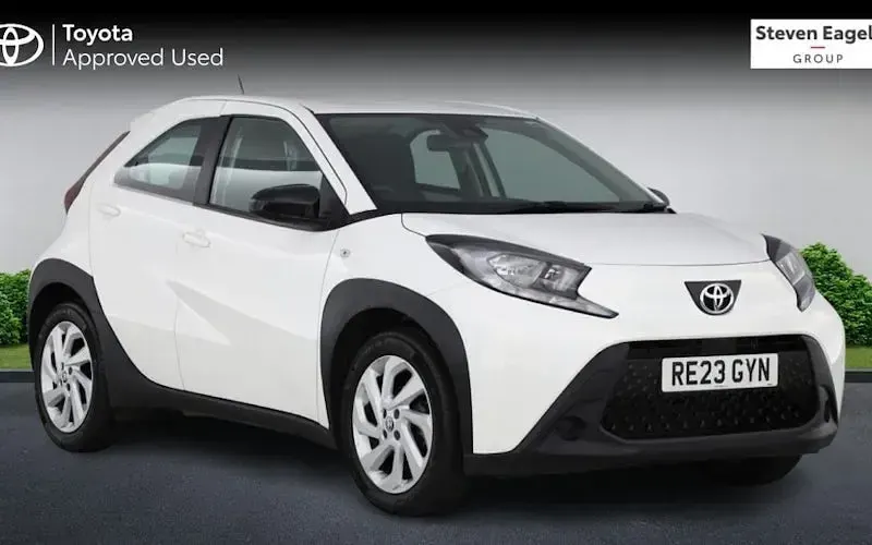 Used Toyota Aygo X PURE 72 HP (52 kW) 2025 SUV