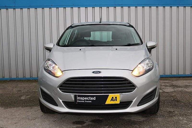 Used Ford Fiesta Style 2014 Silver Hatchback