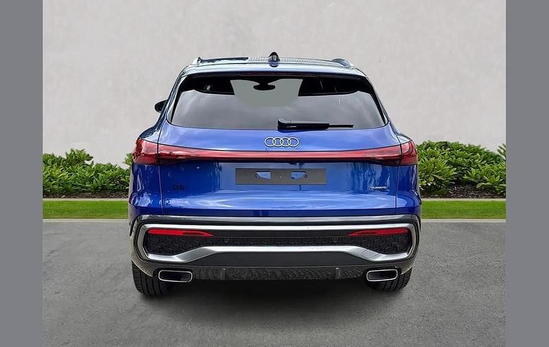 New Audi Q5 S-Line 200 HP (147 kW) 2025 Other SUV